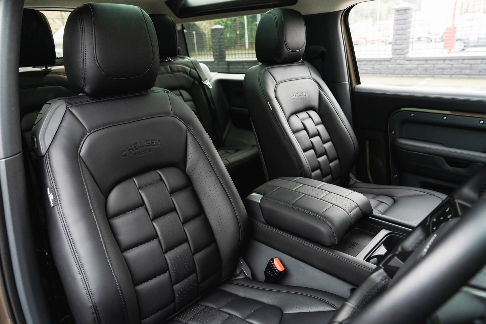 KAHN bespoke Defender interior